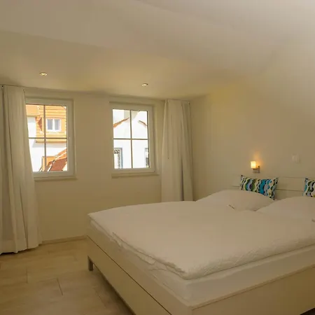 Verdi 9 *